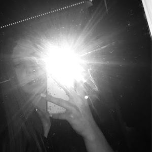 Meet your Posher, Isabel